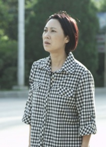 总攻np嗯多人诱受